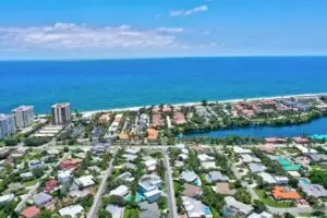 Family hiring for a full-time nanny job in Juno Beach Florida