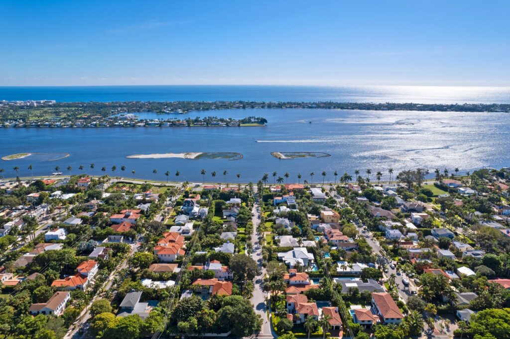 Family hiring an executive housekeeper job in west palm beach. The El Cid neighborhood is the location of the job, pictured.