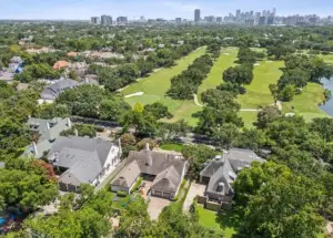 Family hiring a part-time nanny job in highland park, dallas.