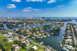 Family hiring a full-time infant nanny job in Rio Vista Fort Lauderdale.